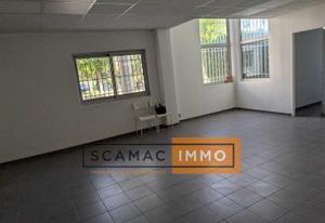 Location local d'activité Vitrolles - Proche A7/A55