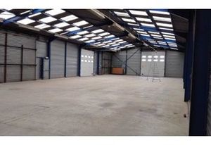 Location activité/entrepôt - 1000 m²