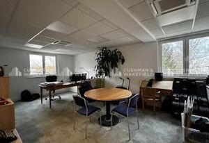 Location bureaux Eckbolsheim - Proche aéroport et gare, bus et autoroute