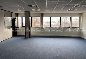 Location bureaux Niederhausbergen - Proche autoroute A4 et bus ligne 60