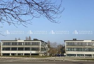 Location bureaux Entzheim - Proche Aéroport, autoroute et bus