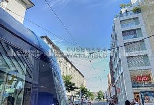 Location bureaux Strasbourg centre-ville - Proche bus, tram et TGV