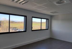 Location bureaux Éguilles - Proche A8 et A51