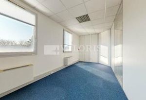 Vente bureaux Bron - Proche A43, T2, T5 et périphérique Laurent Bonnevay