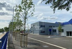 Local d'activité à louer Vaux-le-Pénil - Site industriel rénové