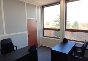Location bureaux Le Plessis-Belleville - Proche Roissy et Paris