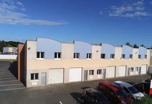 Location local stockage Savigny-le-Temple - Proche RER D et A5