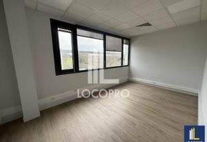 Bureaux à louer Sophia Antipolis - Proche Golf et axes routiers