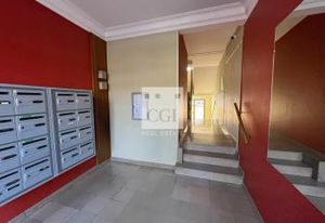 Location bureaux Saint-Priest centre - Proche A43, A46, Tram T2