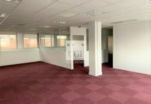 Location bureaux Bron - Proche A43, bus 78 et Tram T2