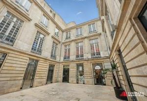 Location bureaux Bordeaux Triangle d'Or - Proche Tramway ligne B