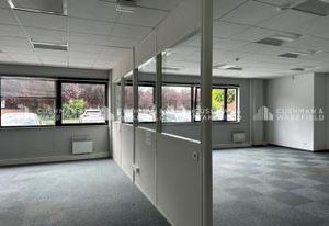 Location bureaux Oberhausbergen - Proche Strasbourg, bus et autoroute