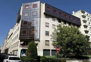 Location bureaux Lyon 6 - Proche métro A, B et tram 1, 3, 4