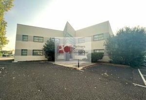 Location bureaux Nîmes - Parc Georges Besse, proche autoroute A9