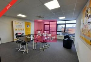 Location bureau Cournon-d'Auvergne - Proche autoroutes et transports en commun