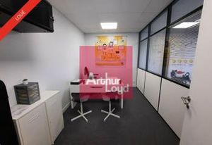Location bureau Cournon-d'Auvergne - Proche autoroutes et transports en commun