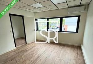 Location bureaux Thiers - Proche A89, bus et gare SNCF
