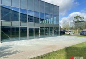 Local commercial neuf à louer ou vendre Mérignac Aéroport