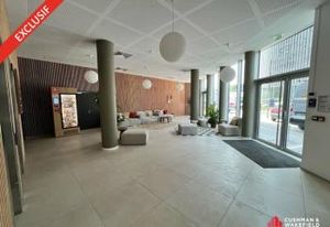 Location bureaux Bordeaux Place Ravezies - Tramway et centre-ville