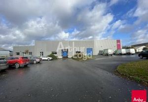Local d'activité à vendre Saint-Étienne-en-Coglès - Accès direct A84