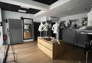 Location boutique climatisée Bourg-en-Bresse - Rue Bichat