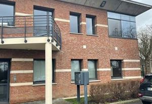 Location bureaux Wasquehal - Proche Lille, 12 places de parking