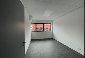 Cellule d'activité et bureaux à vendre Muret - Proche RN 117 et A64