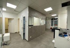 Location de bureaux à Paris 10, proche République, métro et bus
