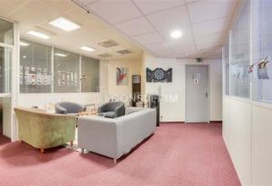 Vente bureaux Saint-Cloud, Pont de Saint-Cloud, avec parking et commerces à proximité