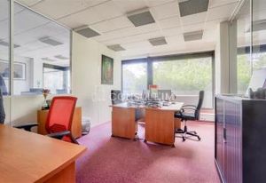 Vente bureaux Saint-Cloud, Pont de Saint-Cloud, avec parking et commerces à proximité