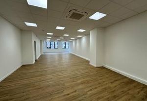 Location bureaux Strasbourg Centre - Proche tramway et gare TGV