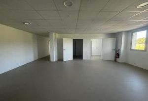Location bureaux Saint-Aunès - Proche autoroute A9 et A709