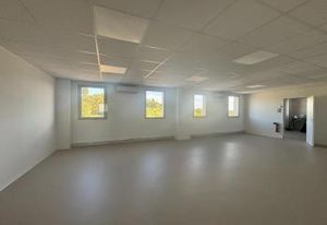 Location bureaux Saint-Aunès - Proche autoroute A9 et A709