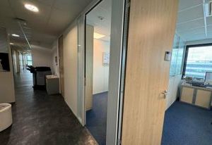 Location bureaux Tours Nord - Proche A10 et D910, 26 parkings