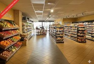 Local commercial à vendre Bourg-en-Bresse - Proche bus 303