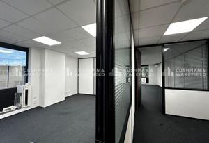 Location bureaux Oberhausbergen - Proche Strasbourg, bus et autoroute