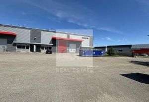 Local d'activités à louer Dagneux - Proximité A42 et A432