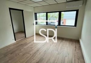 Location bureaux Thiers - Proximité A89 et accès immédiat