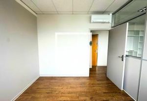 Location bureau Cournon-d'Auvergne - Proche A75, A71, A89 et gare