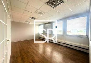Location bureaux Cournon-d'Auvergne - Proche A75, A71, A89 et gare
