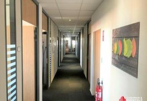 Location bureaux Villenave-d'Ornon - Proche rocade, bus et tram