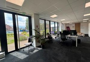 Location bureaux Marcq-en-Baroeul - Proximité métro et zone d'activités de la Pilaterie