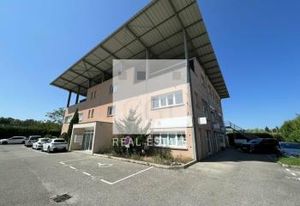 Location bureaux Villefontaine - Proche A43 et D313