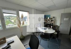 Location bureaux Villefontaine - Proche A43 et D313