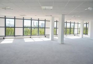 Location bureaux Asnières-sur-Seine, proche gare, immeuble moderne