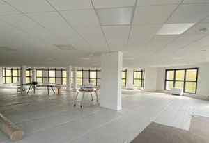 Location bureaux Asnières-sur-Seine, proche gare, immeuble moderne