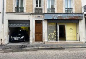 Local commercial à louer Paris 15ème - Cambronne
