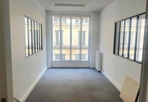 Location bureaux Paris 10 - Métro Poissonnière, Cadet, Bonne Nouvelle
