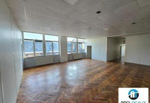 Location bureaux Amiens centre-ville - Proche transports en commun