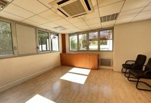 Location bureaux Dijon - Proche Rocade, A39, A36, A38, Tram T2 et Bus L6